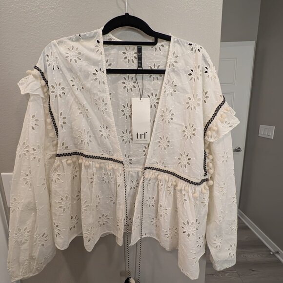 Top - Picture 1 of 1